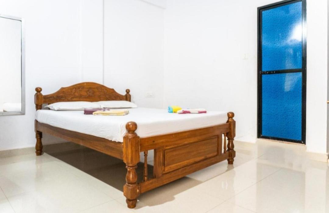 Ivon Guest House Arambol Quarto foto